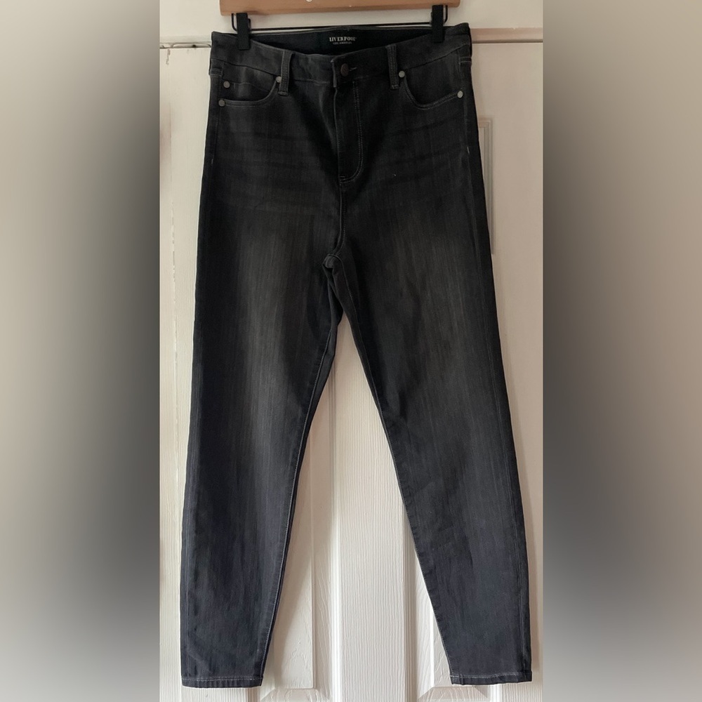 Liverpool Faded Black Denim Size 12 Cropped and Very‎ Soft